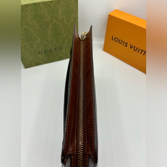 Louis Vuitton Vintage Pochette Clutch - Picture 3 of 14